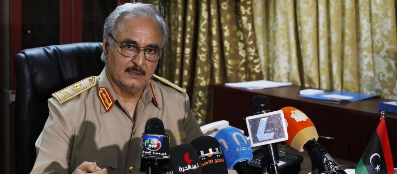 Αραβικά ΜΜΕ: Έρχεται Αθήνα τις επόμενες ημέρες ο Χ.Χαφτάρ - Προς αναγνώριση της κυβέρνησής του;